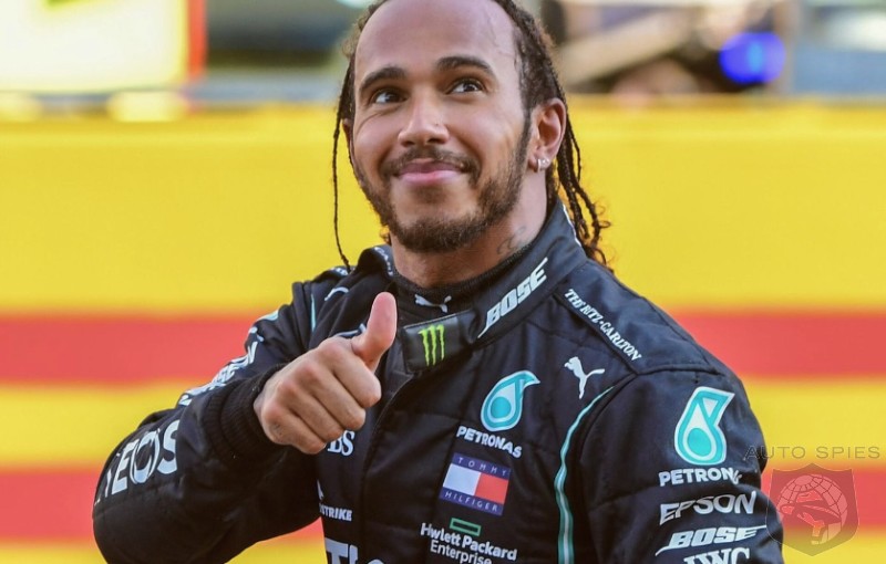 Lewis Hamilton Signs New F1 Contract With Mercedes Through 2025